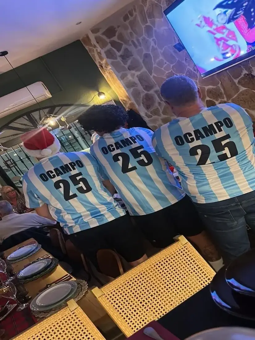 Amigos y clientes del Restaurante